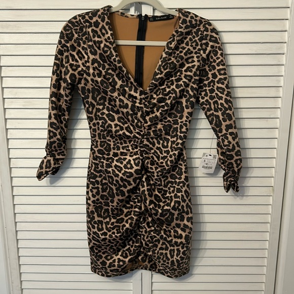 Zara Cheetah Print Mini Dress Size Small NWT - Picture 1 of 11